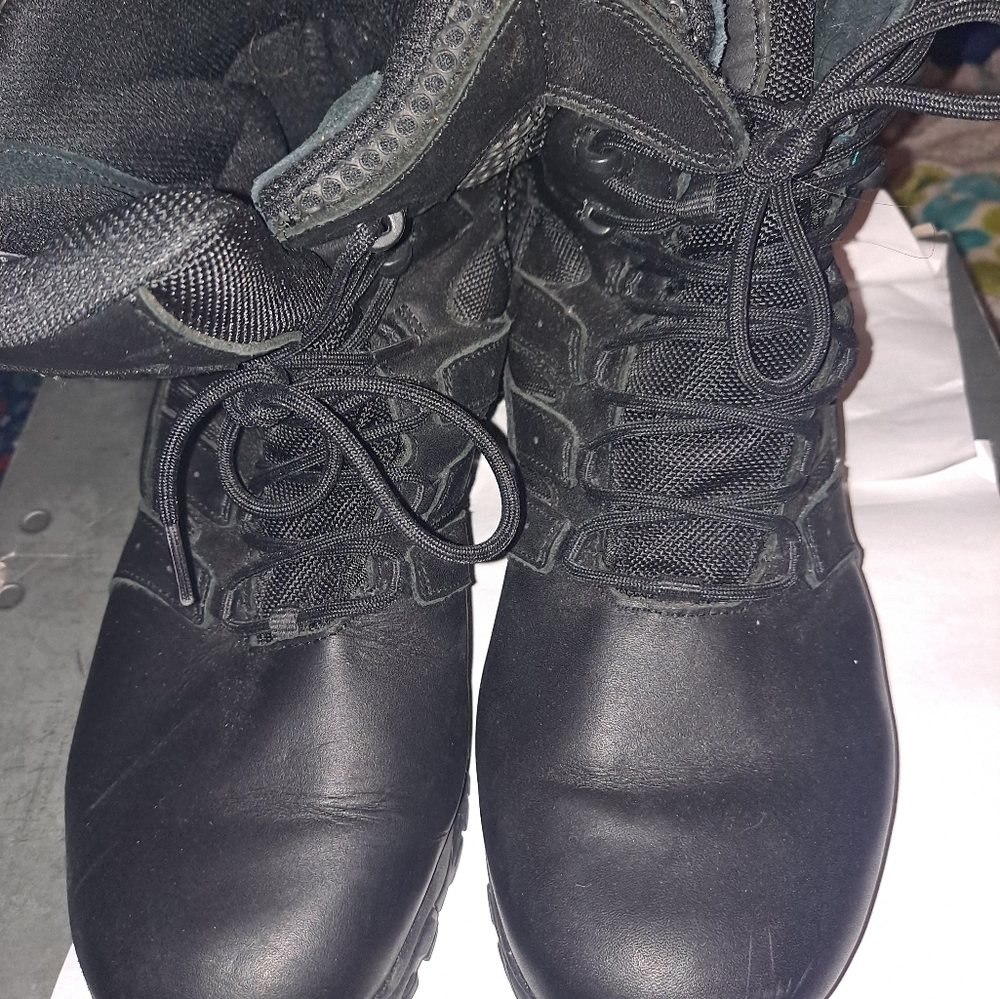 Merrell Moab 2 side zip boots 10.5